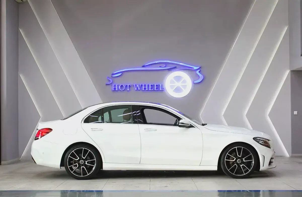 2019 - Mercedes-Benz C200 | GCC-5-5