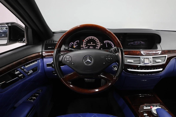 Upgrade Newest Shape | Maybach Kit | GCC | Perfect Condition