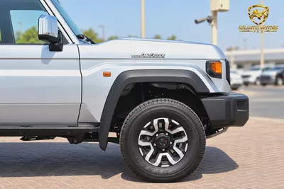 Toyota Land Cruiser 70 Series LC 76 VXR 2026 GCC Specs-15