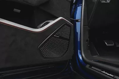 2023 Lamborghini Urus Performante | Japanese Specs | Carbon Fiber Package-11