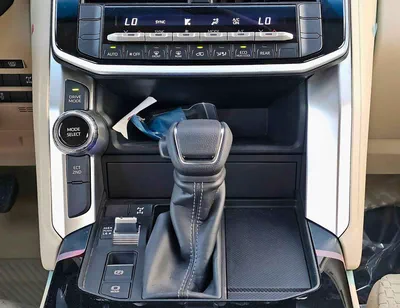 Toyota Land Cruiser GXR 3.3L Diesel Twin Turbo | Sunroof | Driver Electric Seat (CODE # GXR-G1)-8