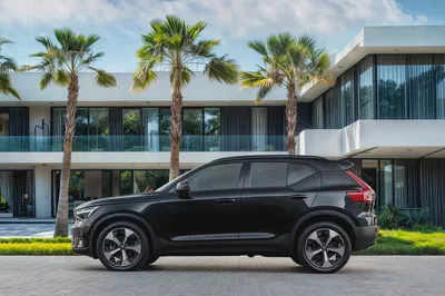 1,959 P.M |  XC40 B4 Ultimate Dark | 0% Downpayment | 2028 WARRANTY-1