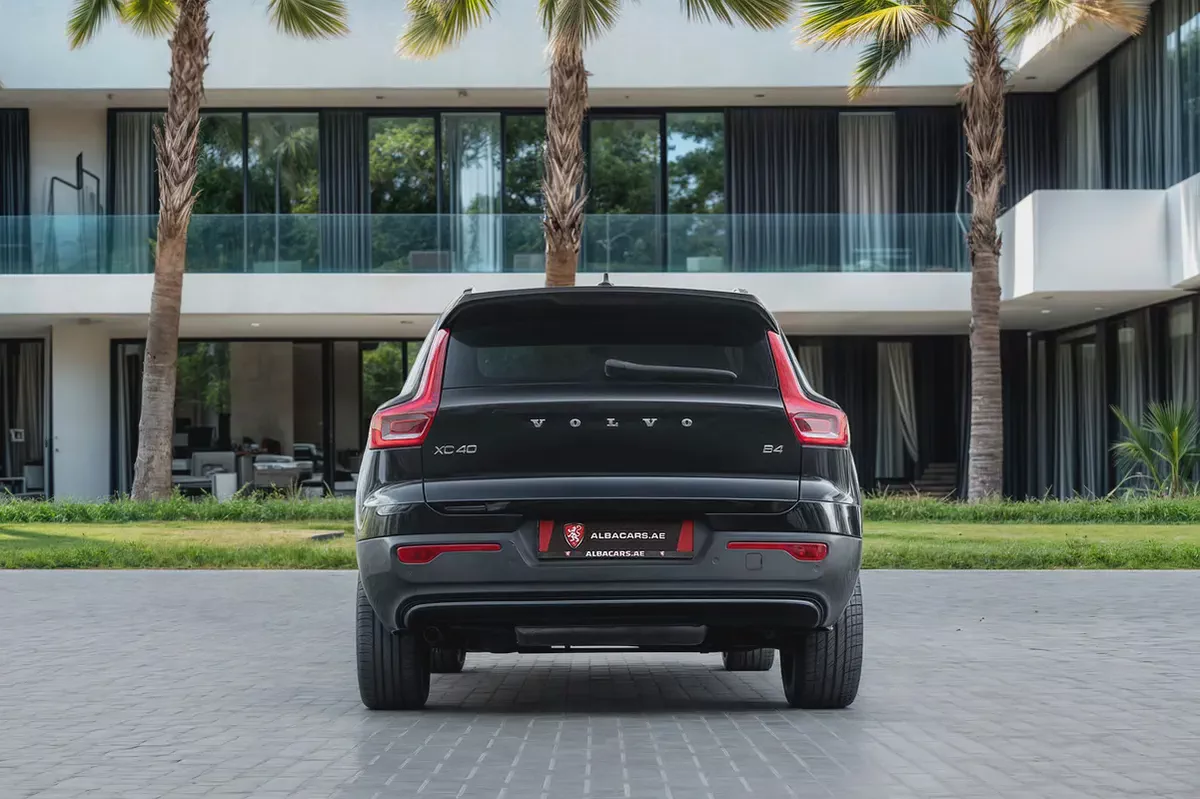 1,959 P.M |  XC40 B4 Ultimate Dark | 0% Downpayment | 2028 WARRANTY-4-4