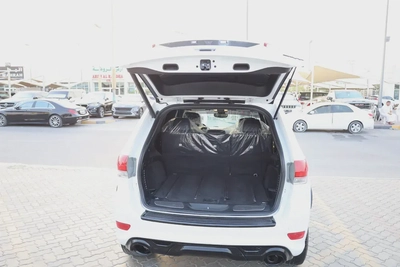 Used Jeep Grand Cherokee L 3.6L Limited 2017-7