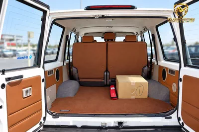 Toyota Land Cruiser 70 LC76 LX-14