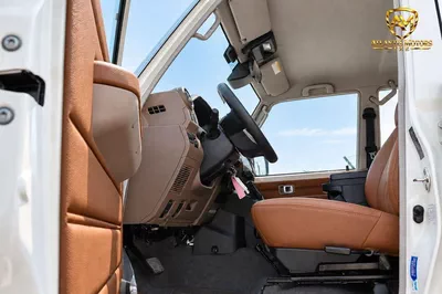 Toyota Land Cruiser 70 LC76 LX-18
