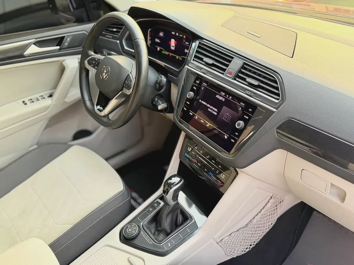 Volkswagen tiguan Full Option Gcc Full Service History-13-13