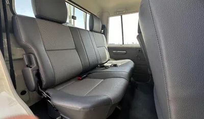 Toyota Land Cruiser Pick Up LAND CRUISER LC79 DC 4.2L V6 DIESEL MT-12