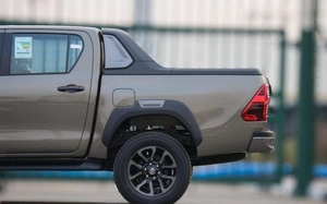 Toyota Hilux TOYOTA HILUX ADVENTURE PETROL 4.0L