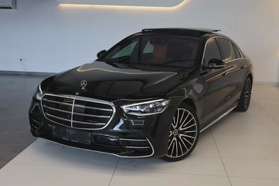 S500 4MATIC - GCC SPECS - WARRANTY / SERVICE 105,000 KM - FULL SERVICE HISTORY - ACCIDENT FREE --0