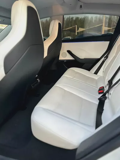 2024 Tesla Model 3 Performance - GCC Specs - Brand New Condition-5