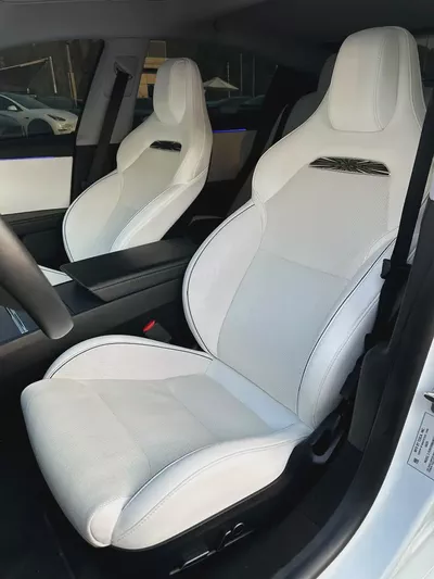2024 Tesla Model 3 Performance - GCC Specs - Brand New Condition-6
