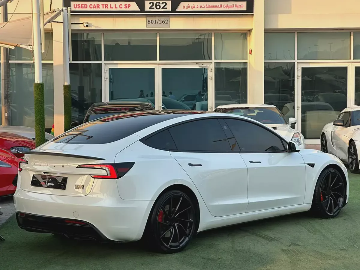 2024 Tesla Model 3 Performance - GCC Specs - Brand New Condition-11-11