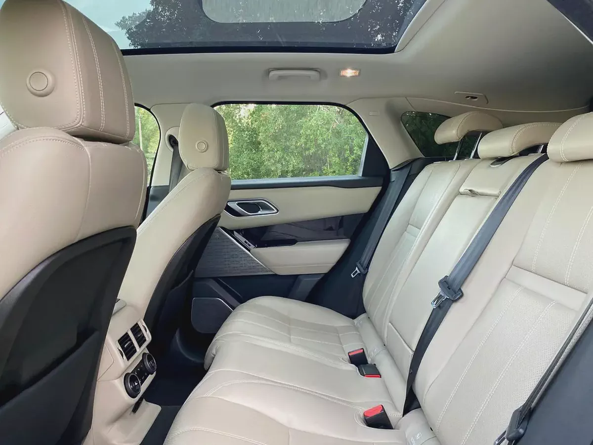 RANGE ROVER (2019) //VELAR//GCC//ORIGENAL PAINT//FULL OPTION//GOOD CONDITION//-15-15