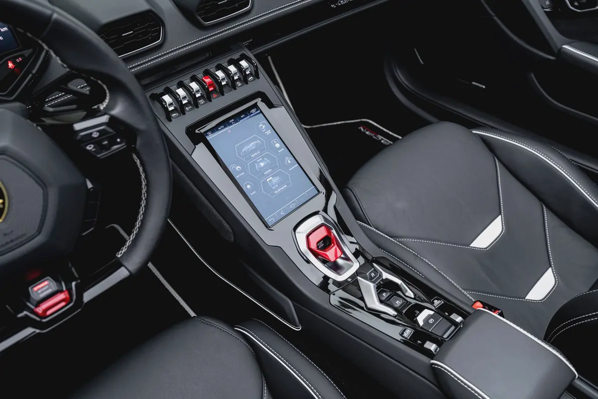 2023 LAMBORGHINI HURACAN EVO SPYDER