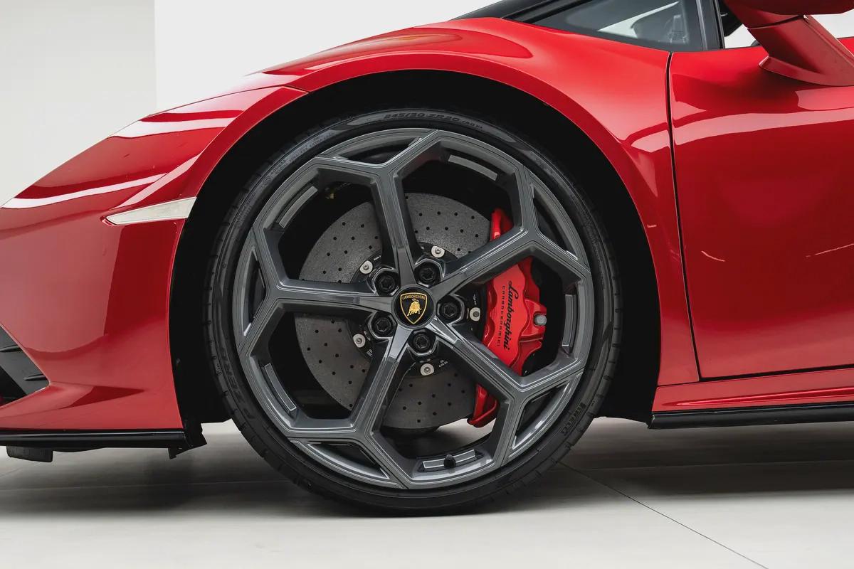 2023 LAMBORGHINI HURACAN EVO SPYDER