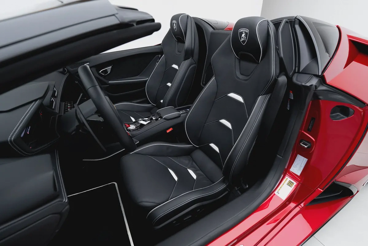 2023 LAMBORGHINI HURACAN EVO SPYDER