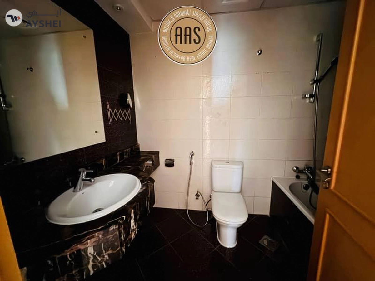 Spacious 1br | 1319 sqft | prime marina location | zumurud tower-14-14