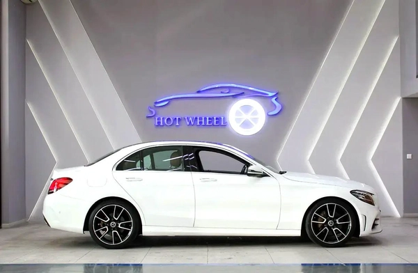 2019 - Mercedes-Benz C200 | GCC