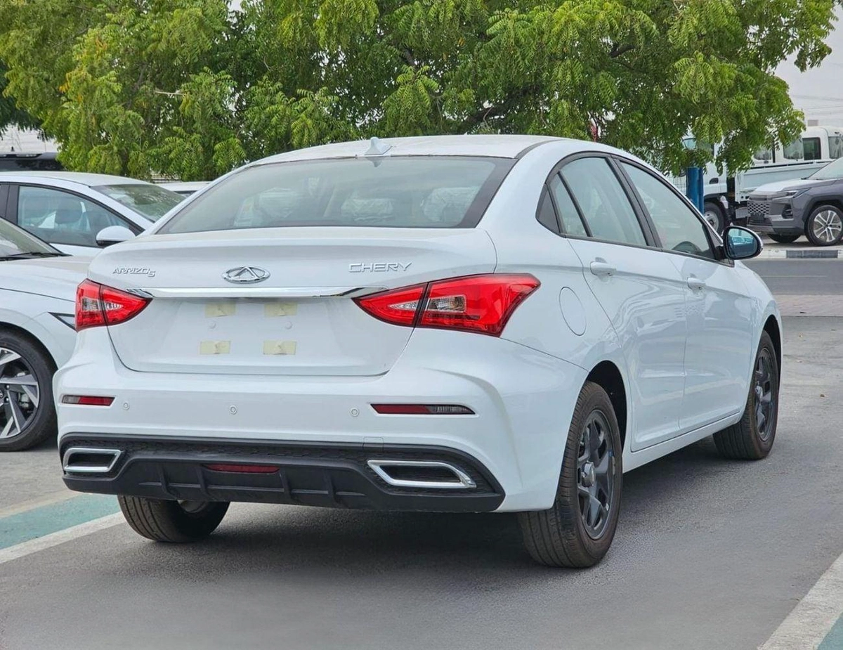 Chery Arrizo 5 ARRIZO 5 1.5L PETROL STANDARD || 1.5L PETROL V4 | FABRIC SEATS | KEY START | RAER PARKING SENSOR (CODE # TARZ)-4-0