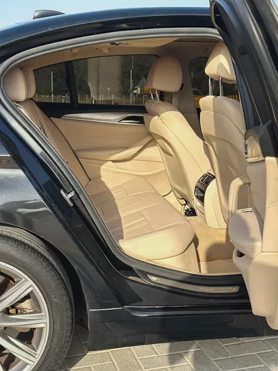EXCELLENT CONDITION | GCC | 2018 | BMW 520I PREMIUM-11