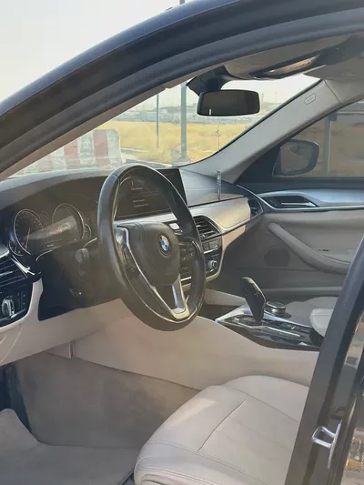 EXCELLENT CONDITION | GCC | 2018 | BMW 520I PREMIUM-6