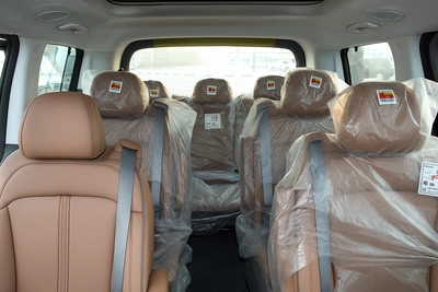 Hyundai Staria 3.5L V6 9 Seaters Luxury Plus Model 2026-17