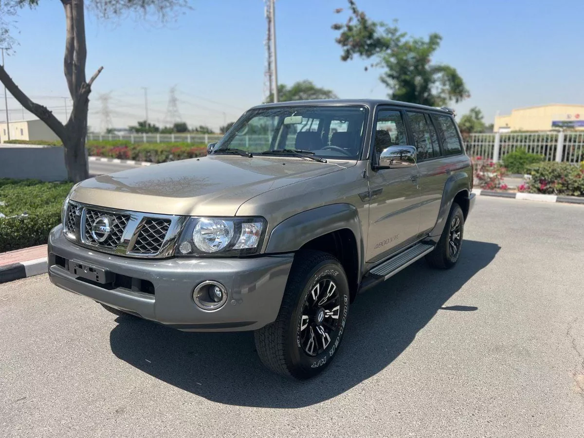 Nissan Patrol SUPER SAFARI-1-0