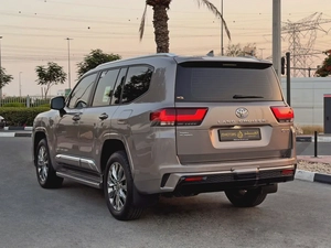 2024 Toyota Land Cruiser GXR 3.5 Twin Turbo, Under Warranty, GCC Specifications