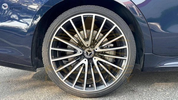 Mercedes-Benz S 500 4MATIC MODEL 2022 - NO ACCIDENT OR PAINT AMG Package