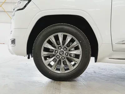 (EXPORT ONLY) 2026 TOYOTA LC300 VXR 3.5L PETROL AT FLOOR FULL GCC BRAND NEW 0KM-19