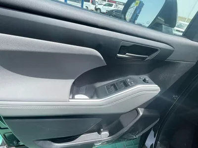 New 2023 Toyota Highlander-8