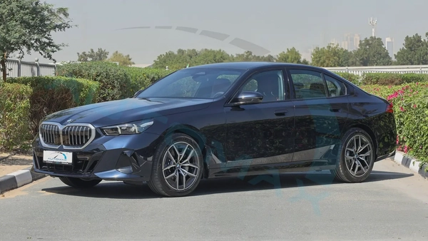 ( Only For Export ) 2026 BMW 5-Series 530i M 2.0T RWD BRAND NEW
