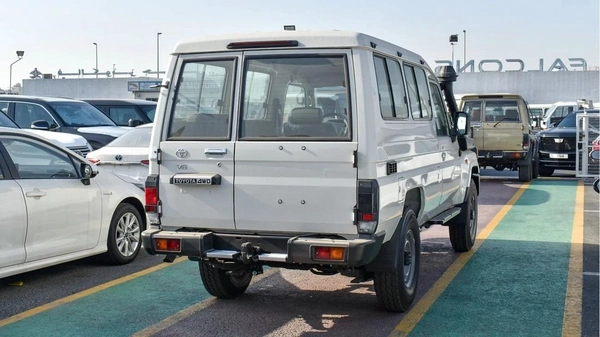 Toyota Land Cruiser 70 LC78 4.0L Double Tank Auto Transmission