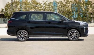 Toyota Veloz Toyota Veloz V 1.5 - Black inside Black 2025-12