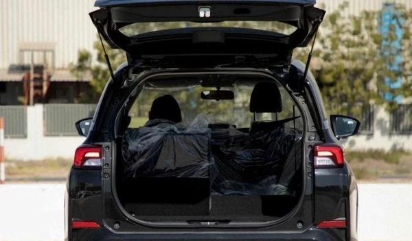 Toyota Veloz Toyota Veloz V 1.5 - Black inside Black 2025