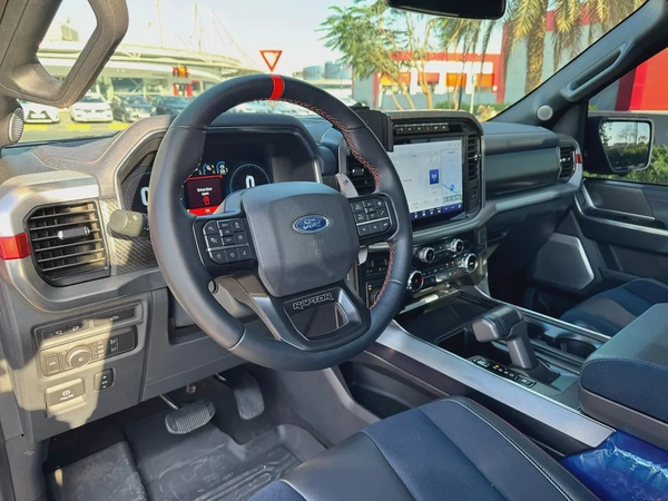 **2022**37 GCC SPEC NEAT AND CLEAN UNDER WARRANTY