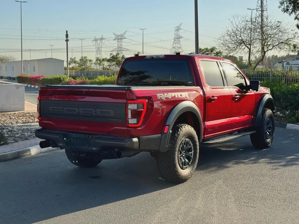 **2022**37 GCC SPEC NEAT AND CLEAN UNDER WARRANTY