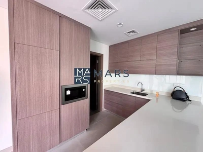 Prestigious House | Brand New End Unit | Gated Community-27