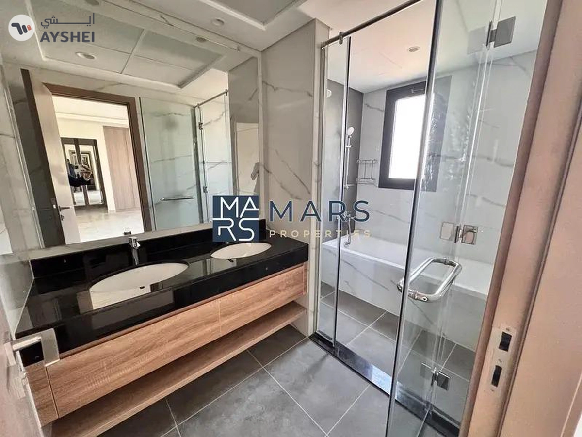 Prestigious House | Brand New End Unit | Gated Community-10-10