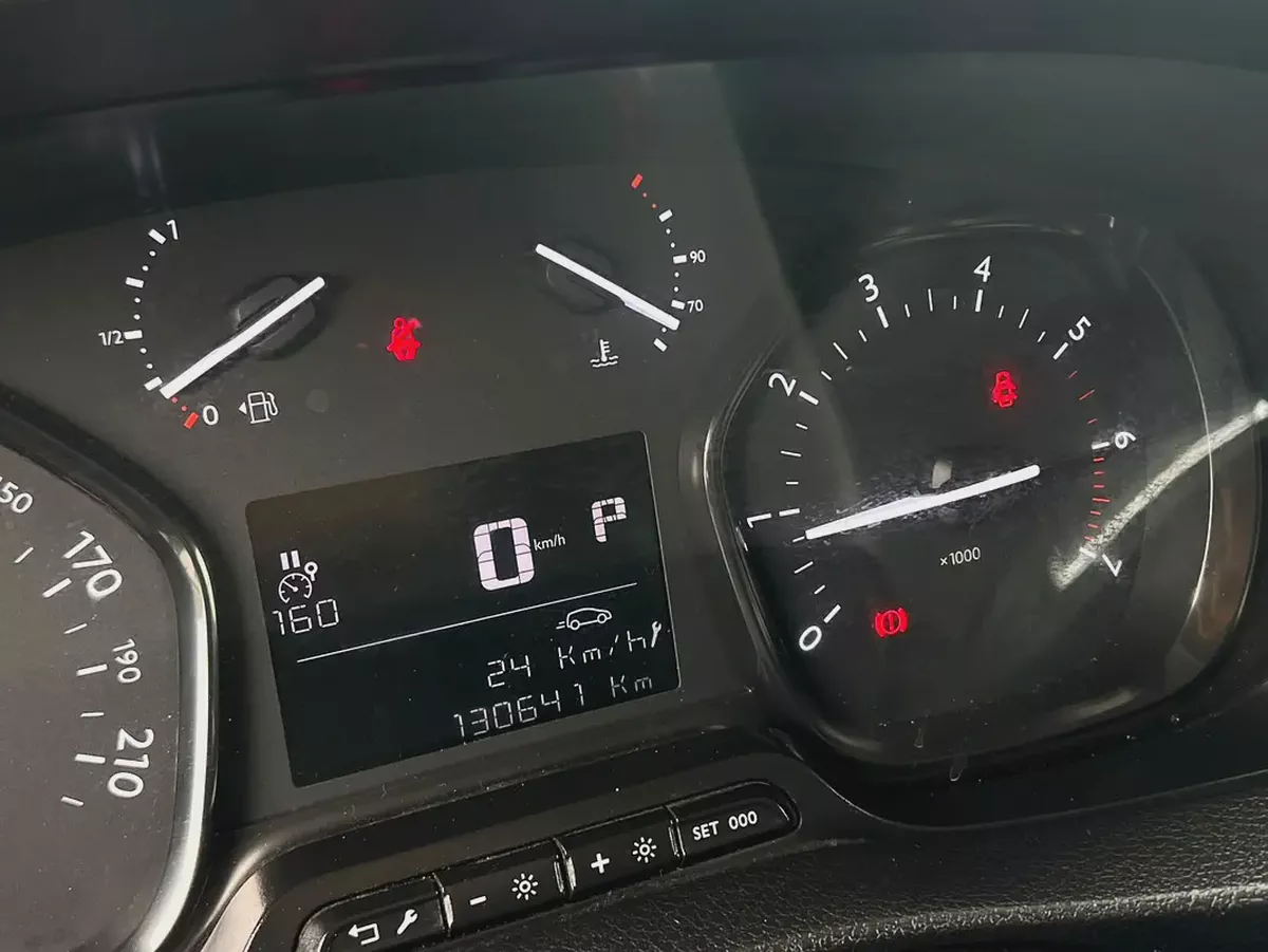 2023 Peugeot Expert | Automatic I Van | Diesel | GCC | Ready🚘✨| Ref#1191-6-6