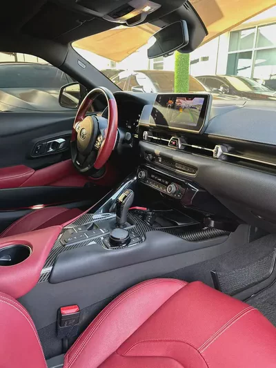 TOYOTA SUPRA GR V6 GCC 2022 FULL OPTION ORIGINAL PAINT FULL SERVICE HISTORY UNDER WARRANTY-6