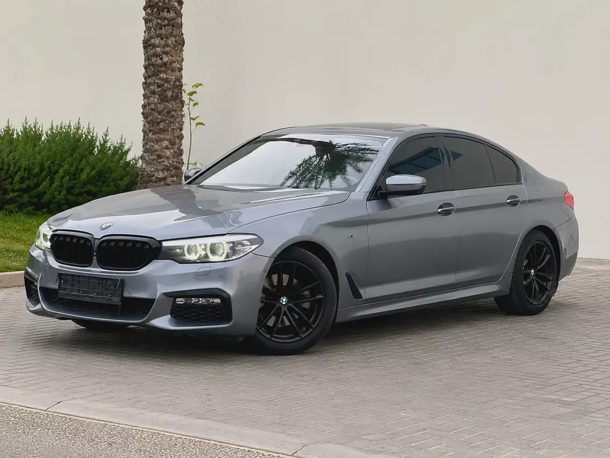 AED 1,183 P.M |BMW 5-Series 520i M Sport 2018 | GCC Specs | Pristine Condition