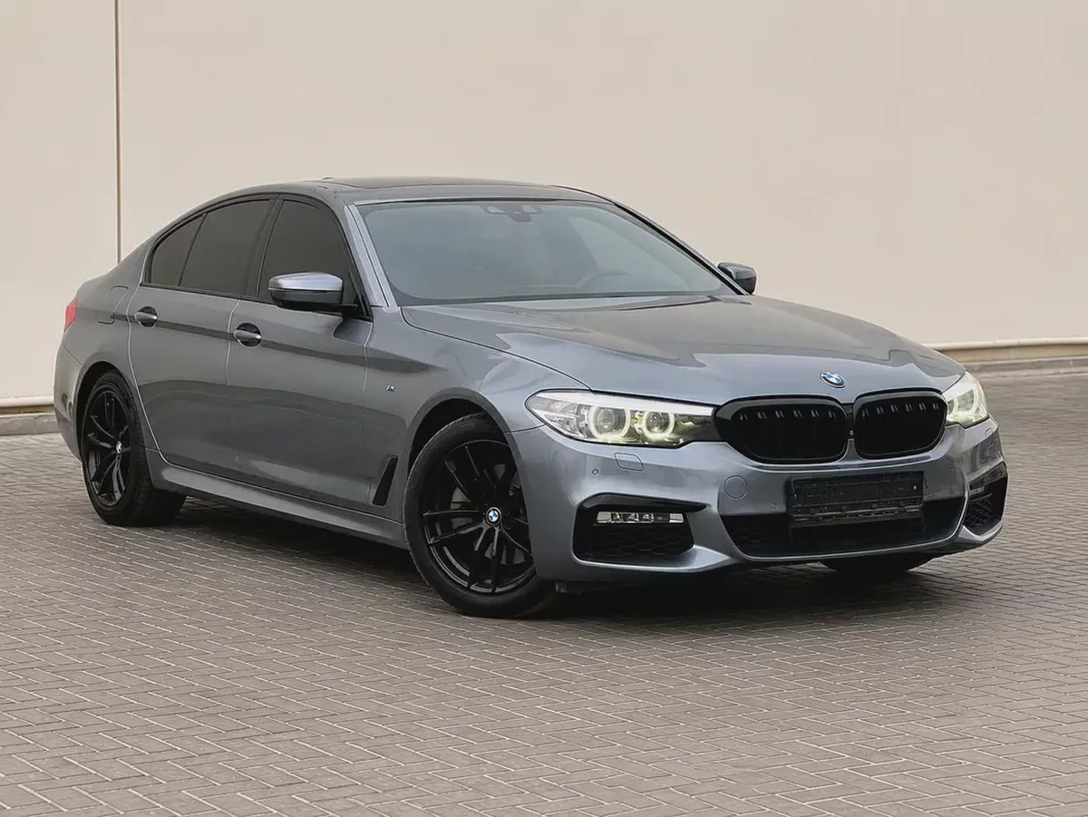 AED 1,183 P.M |BMW 5-Series 520i M Sport 2018 | GCC Specs | Pristine Condition-1-1