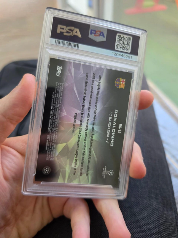 Ronaldinho - 2023-24 Topps Merlin UCC Hidden Gems - FC Barcelona - Graded PSA 9