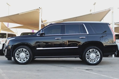 Cadillac Escalade Platinum 2018 Full Option-3