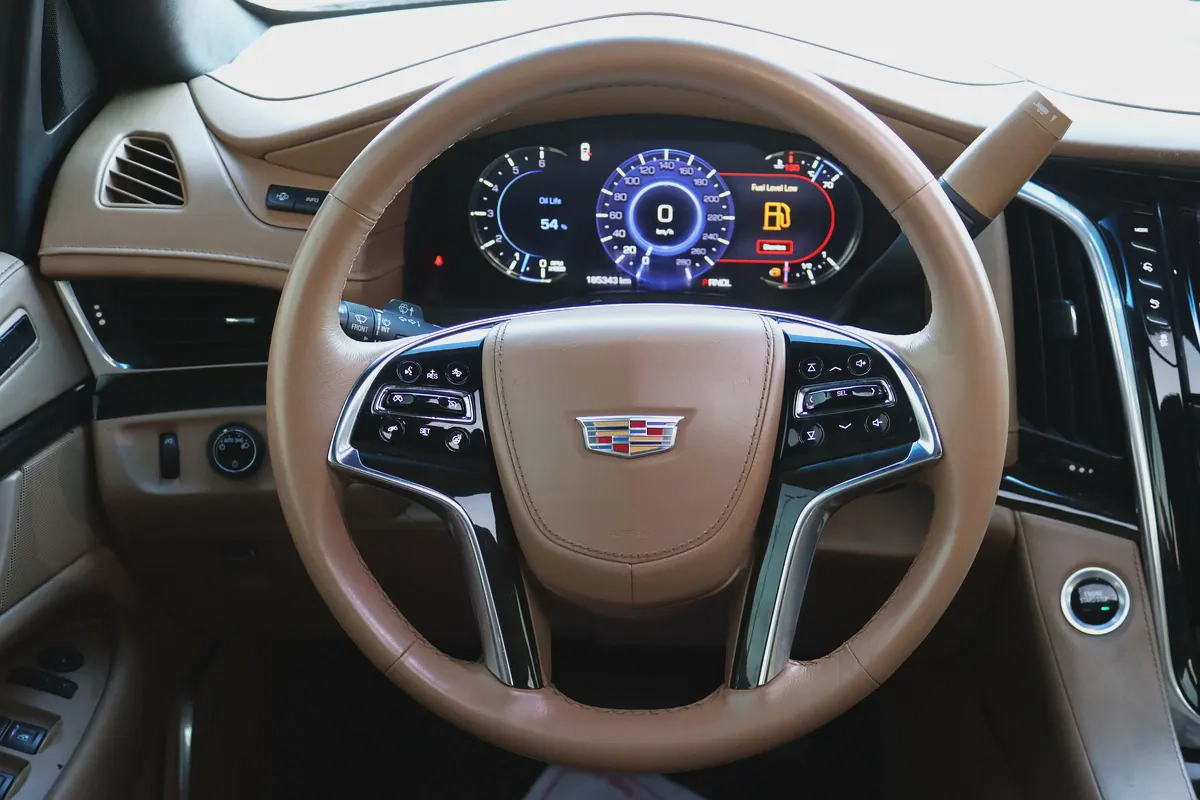 Cadillac Escalade Platinum 2018 Full Option-17-17