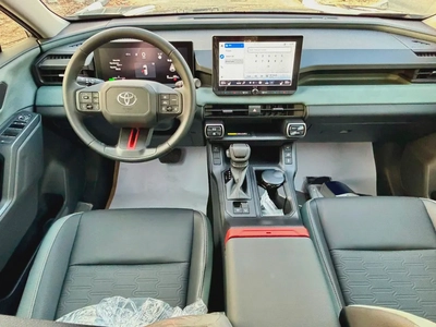 2026 Toyota RAV4 Adventure 2.5L HYBRID | GCC Specs | Brand New-7