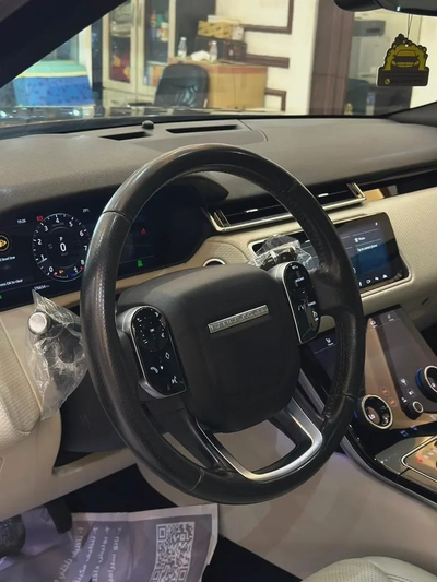 Land Rover Range Rover Velar P250 S 2018 - GCC Specs-7