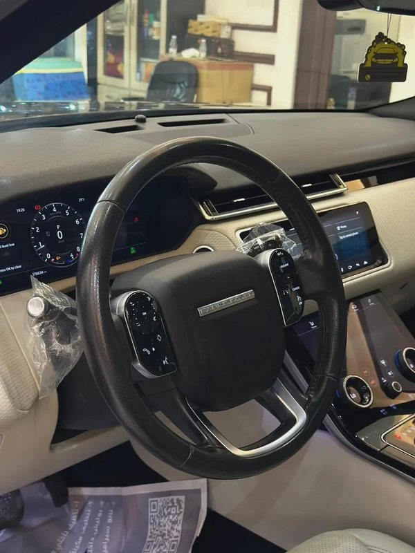 Land Rover Range Rover Velar P250 S 2018 - GCC Specs